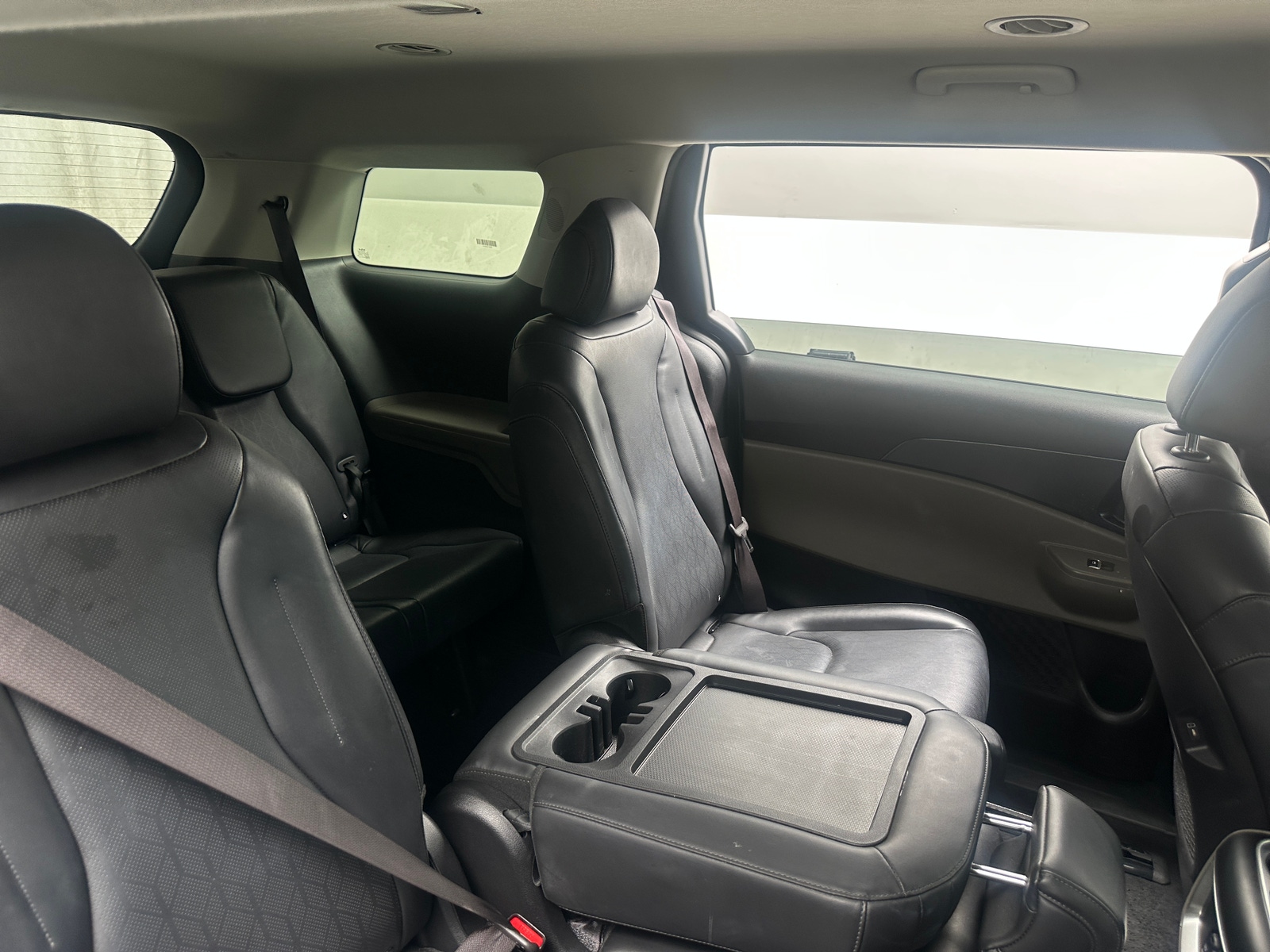 Thumbnail: 2025 Kia Carnival - 5