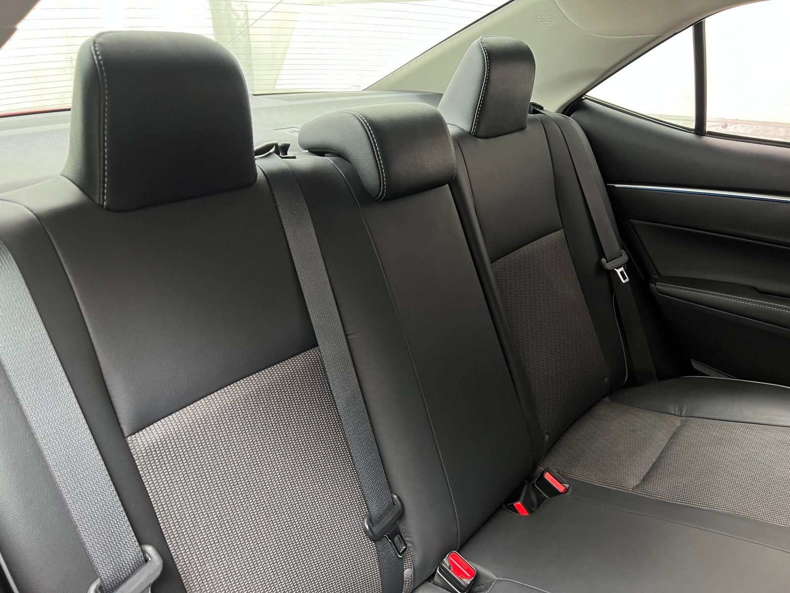 Thumbnail: 2014 Toyota Corolla - 6