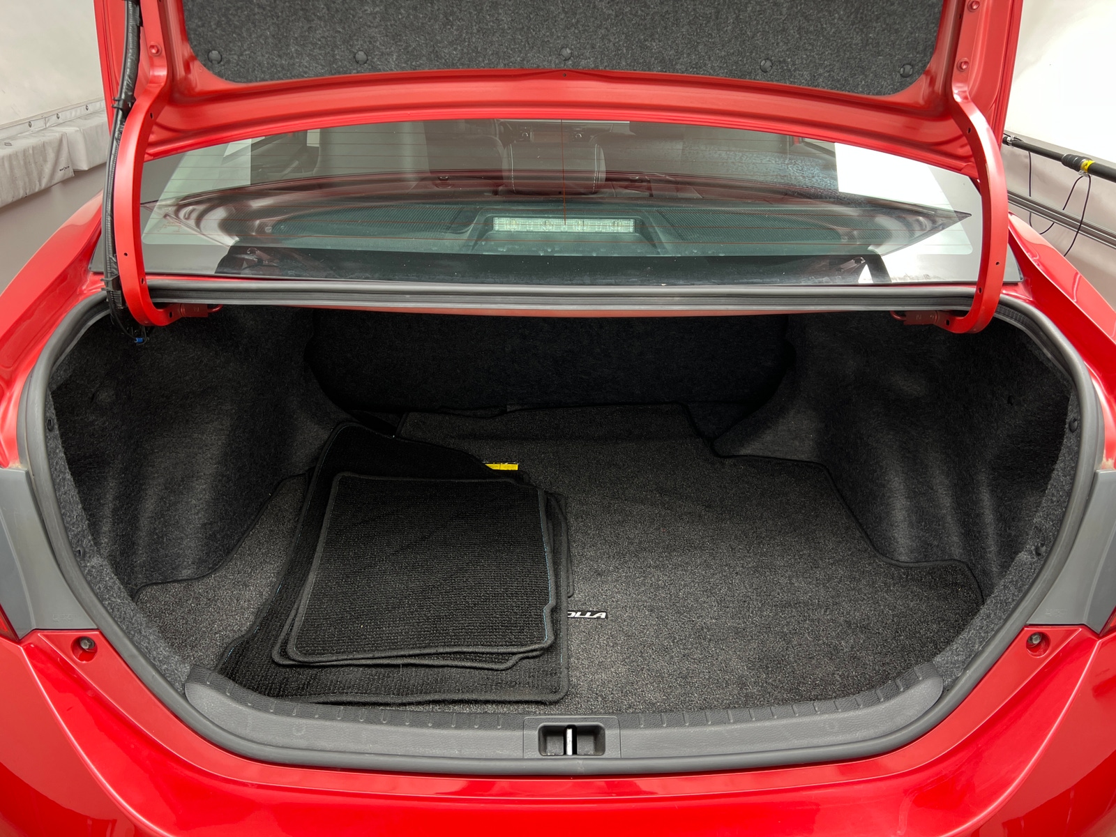 Thumbnail: 2014 Toyota Corolla - 7