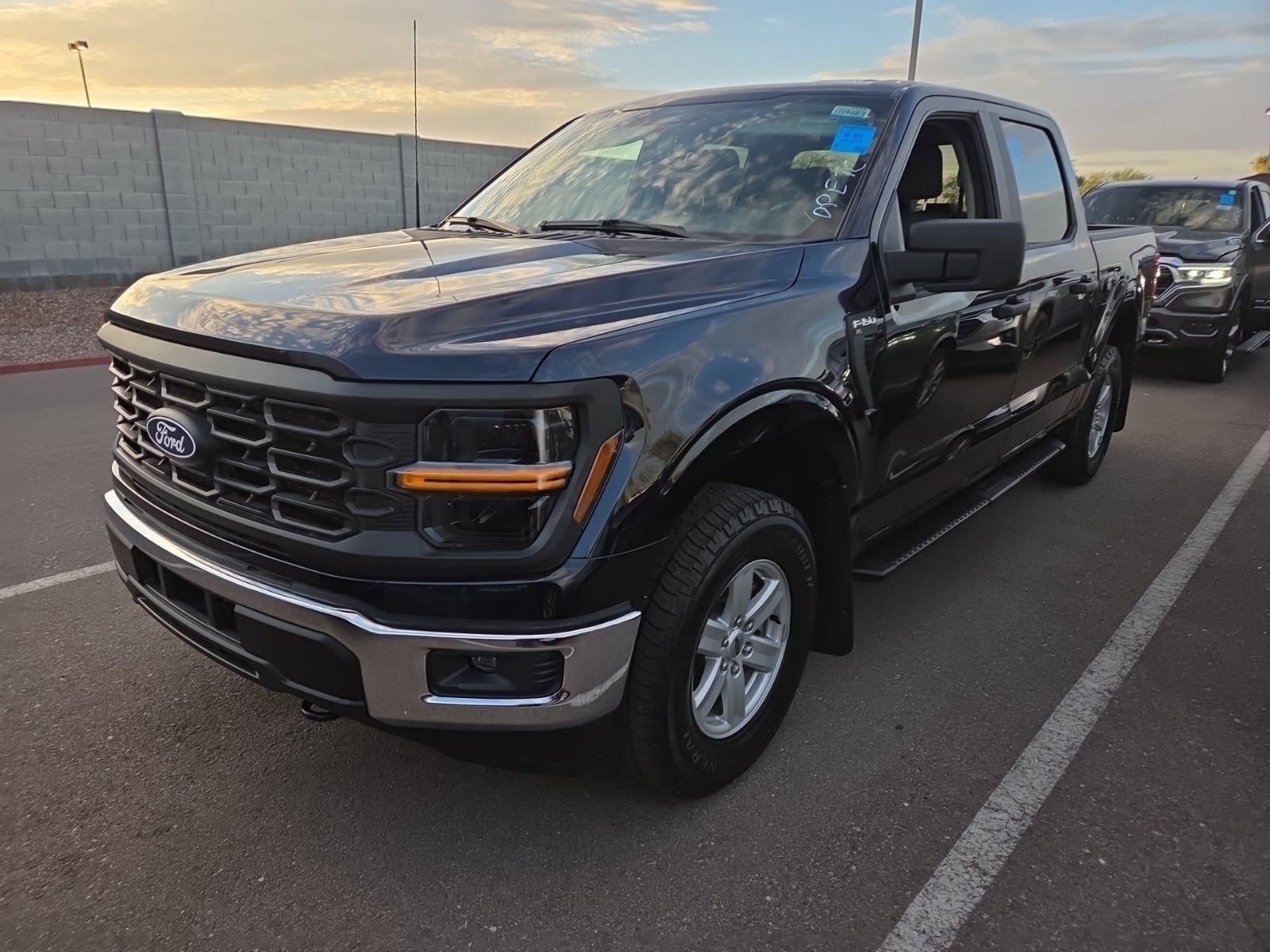 2024 Ford F-150 XL 4WD Supercrew 5.5' Box