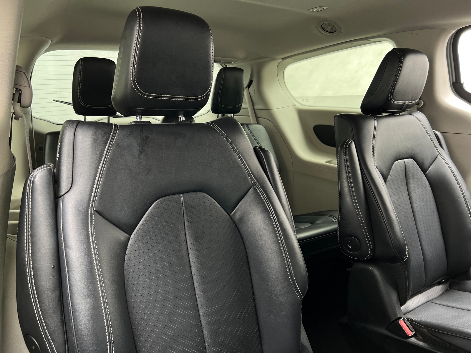 Thumbnail: 2024 Chrysler Pacifica - 5