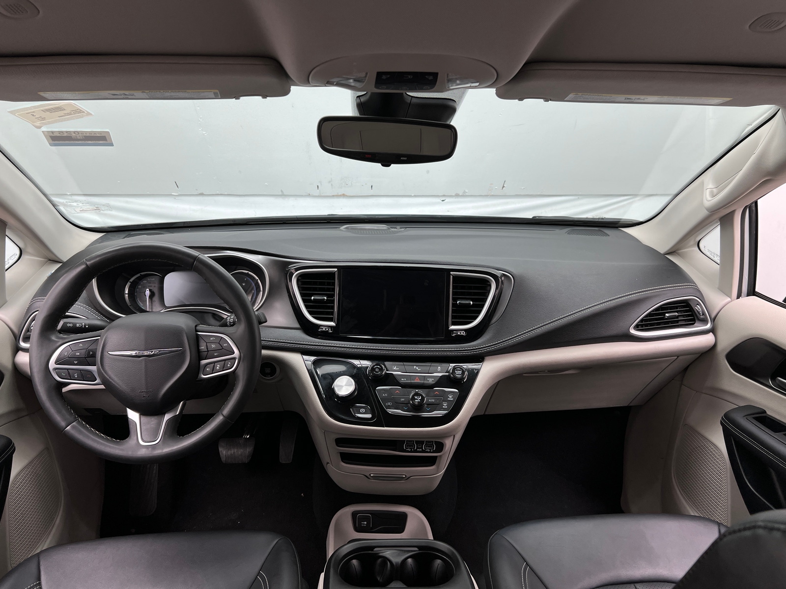 Thumbnail: 2024 Chrysler Pacifica - 2