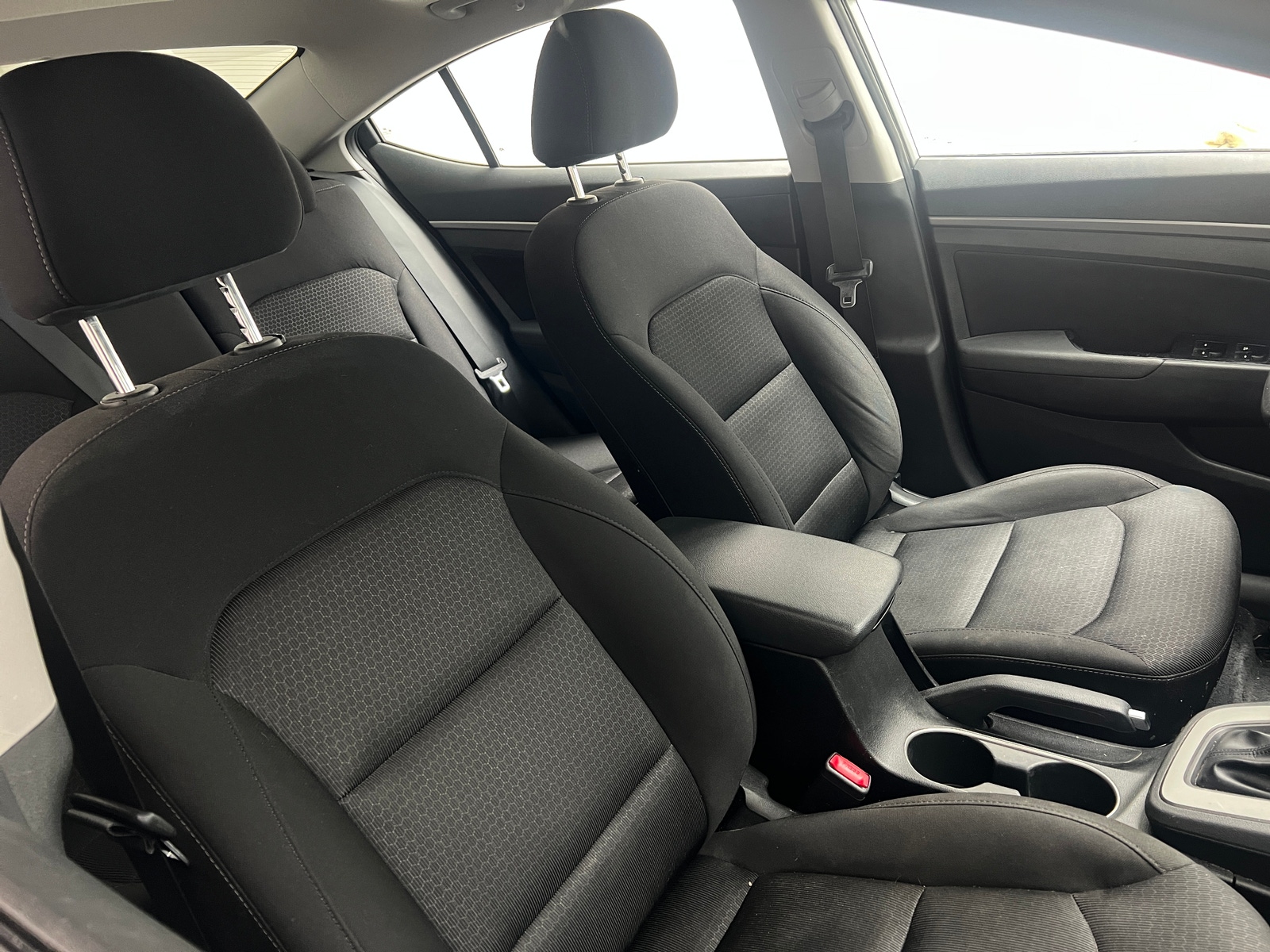 Thumbnail: 2018 Hyundai Elantra - 2