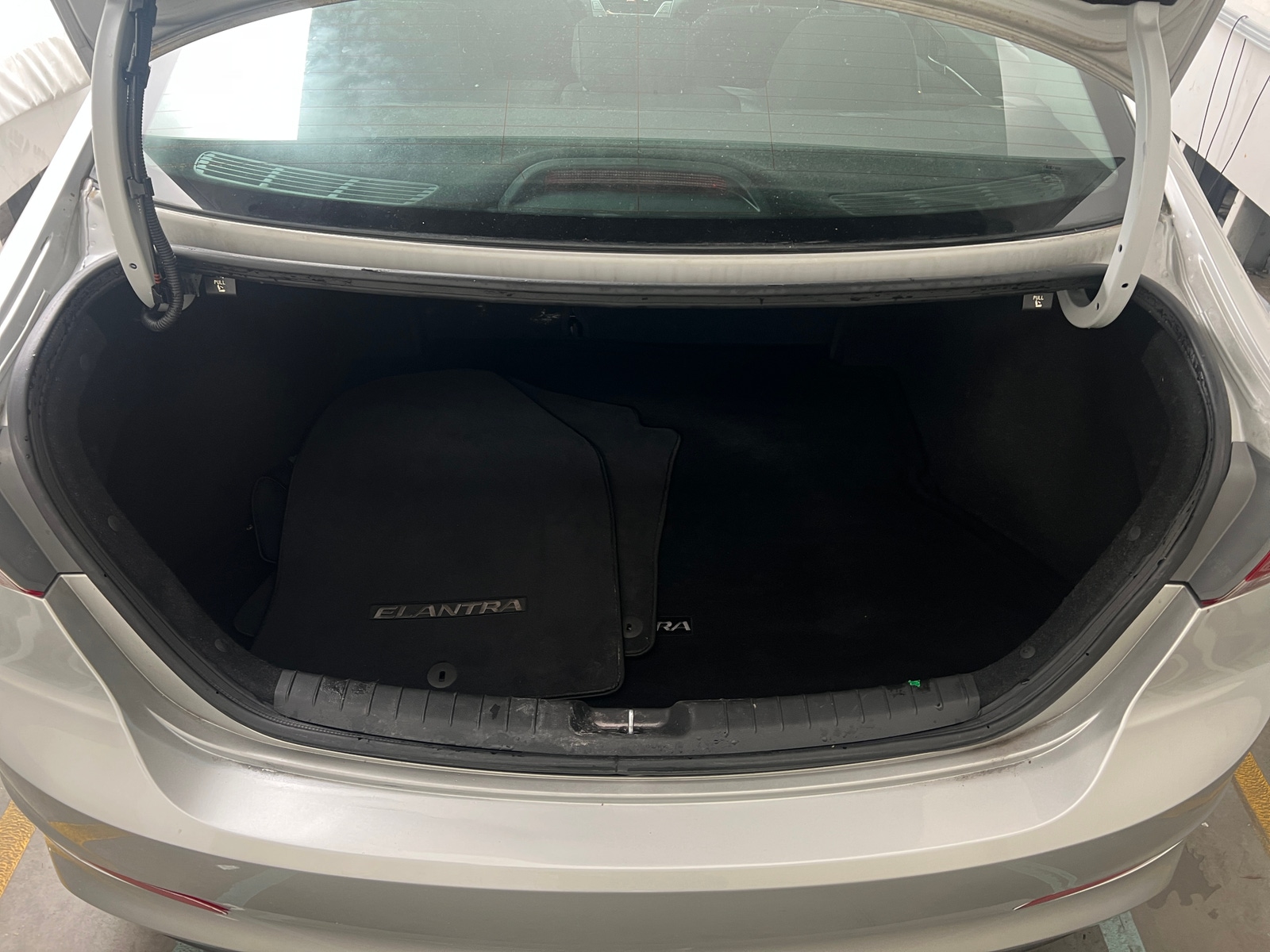 Thumbnail: 2018 Hyundai Elantra - 7