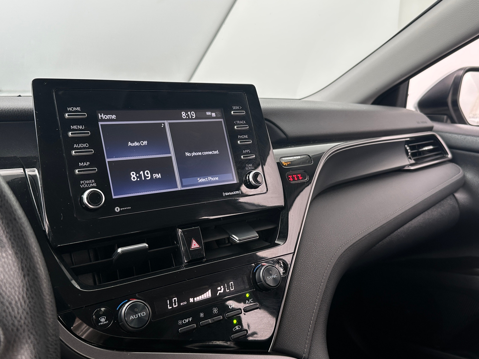 Thumbnail: 2022 Toyota Camry - 4