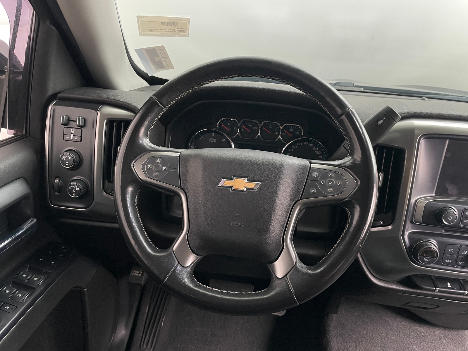 Thumbnail: 2019 Chevrolet Silverado 1500 - 5
