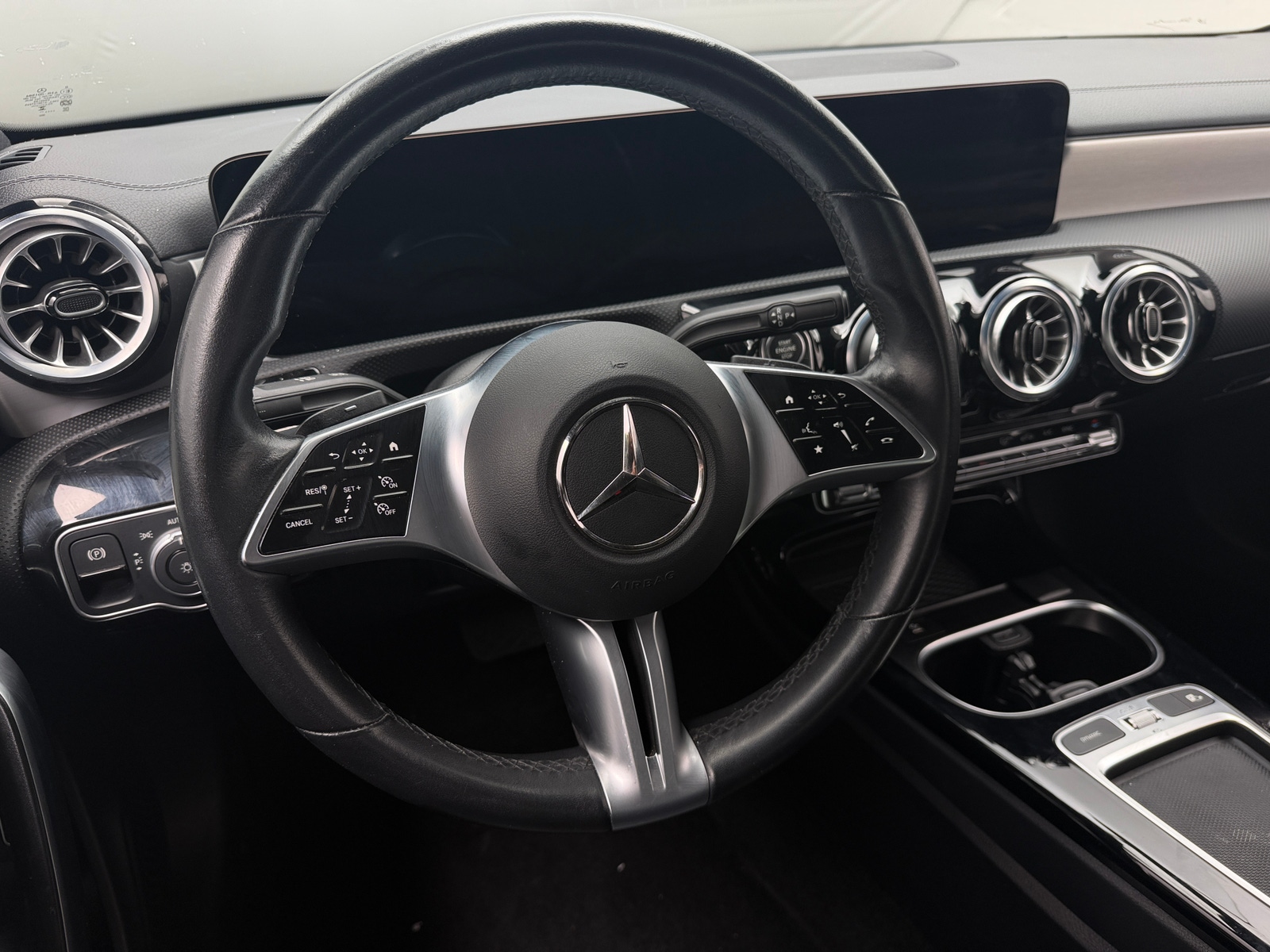 Thumbnail: 2025 Mercedes-Benz CLA - 4