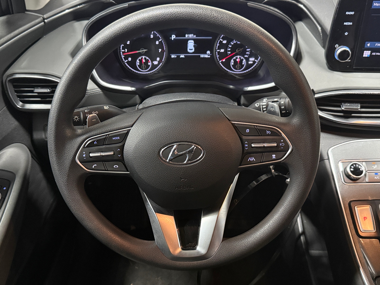 Thumbnail: 2023 Hyundai Santa Fe - 5