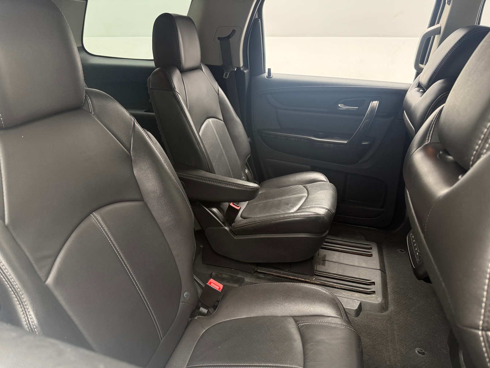 Thumbnail: 2017 GMC Acadia - 5