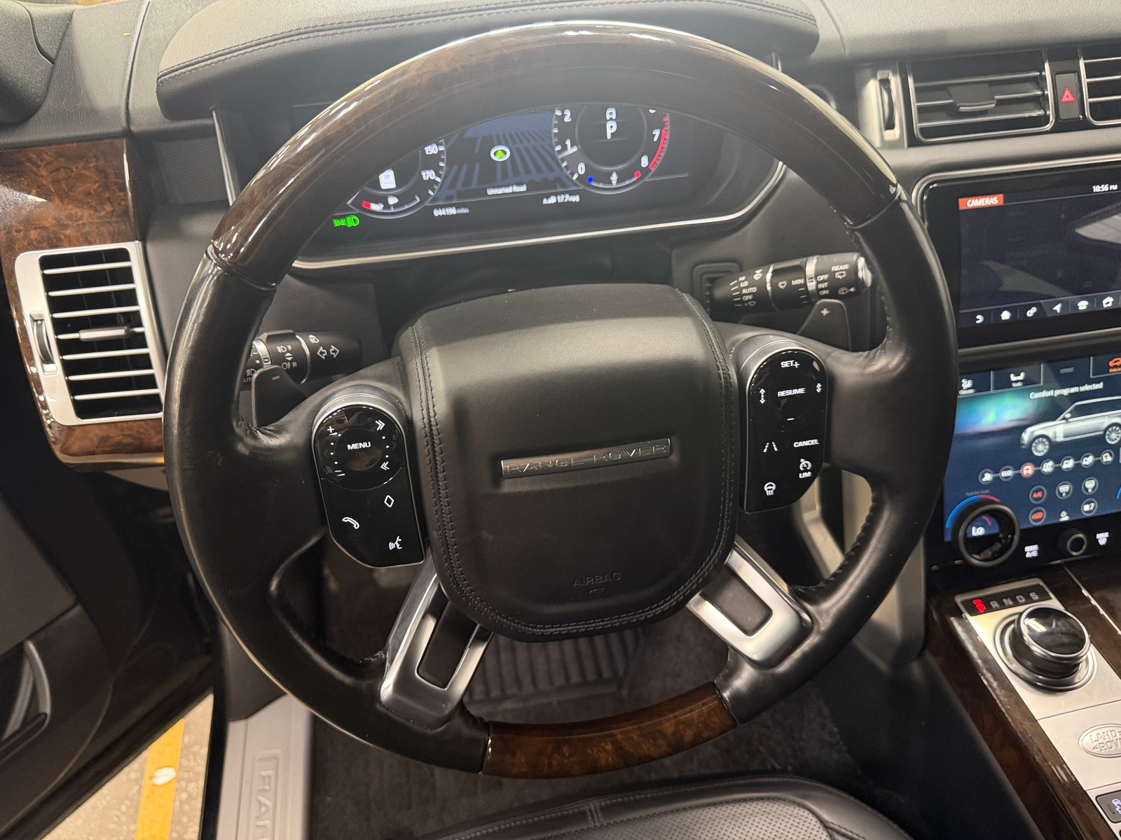 Thumbnail: 2020 Land Rover Range Rover - 5