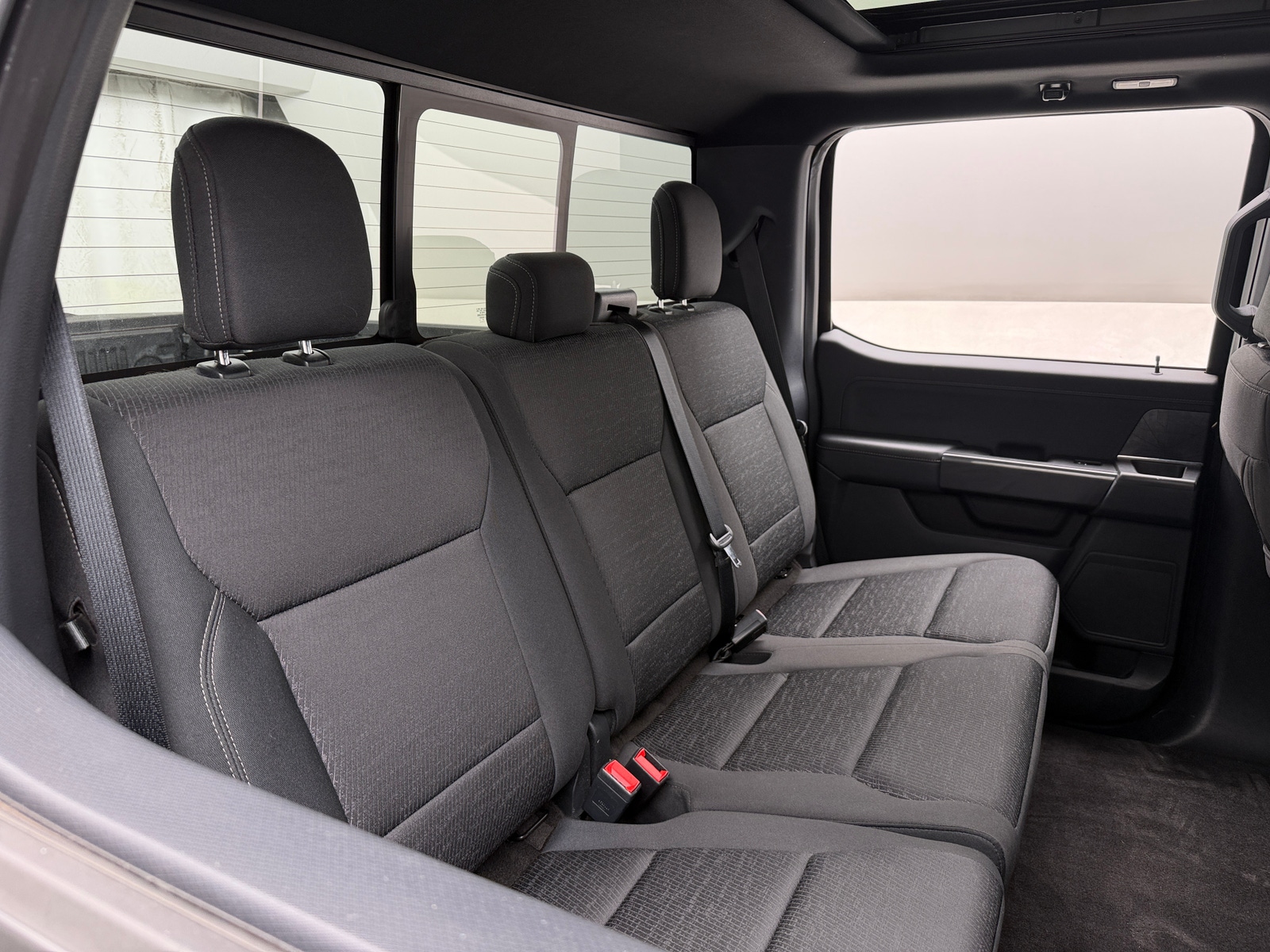 Thumbnail: 2021 Ford Econoline - 6
