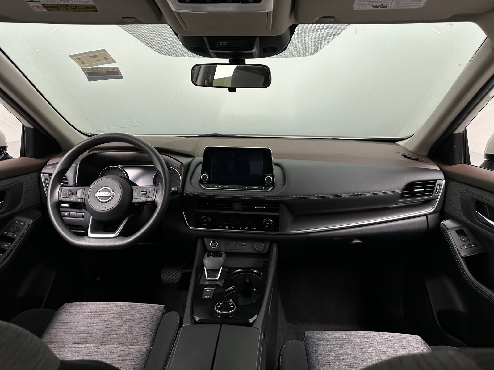 Thumbnail: 2023 Nissan Rogue - 3