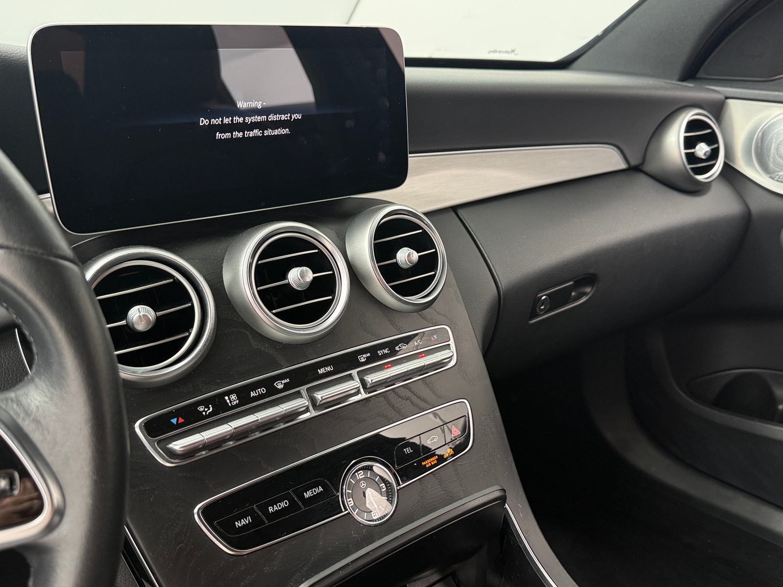 Thumbnail: 2020 Mercedes-Benz C-Class - 3