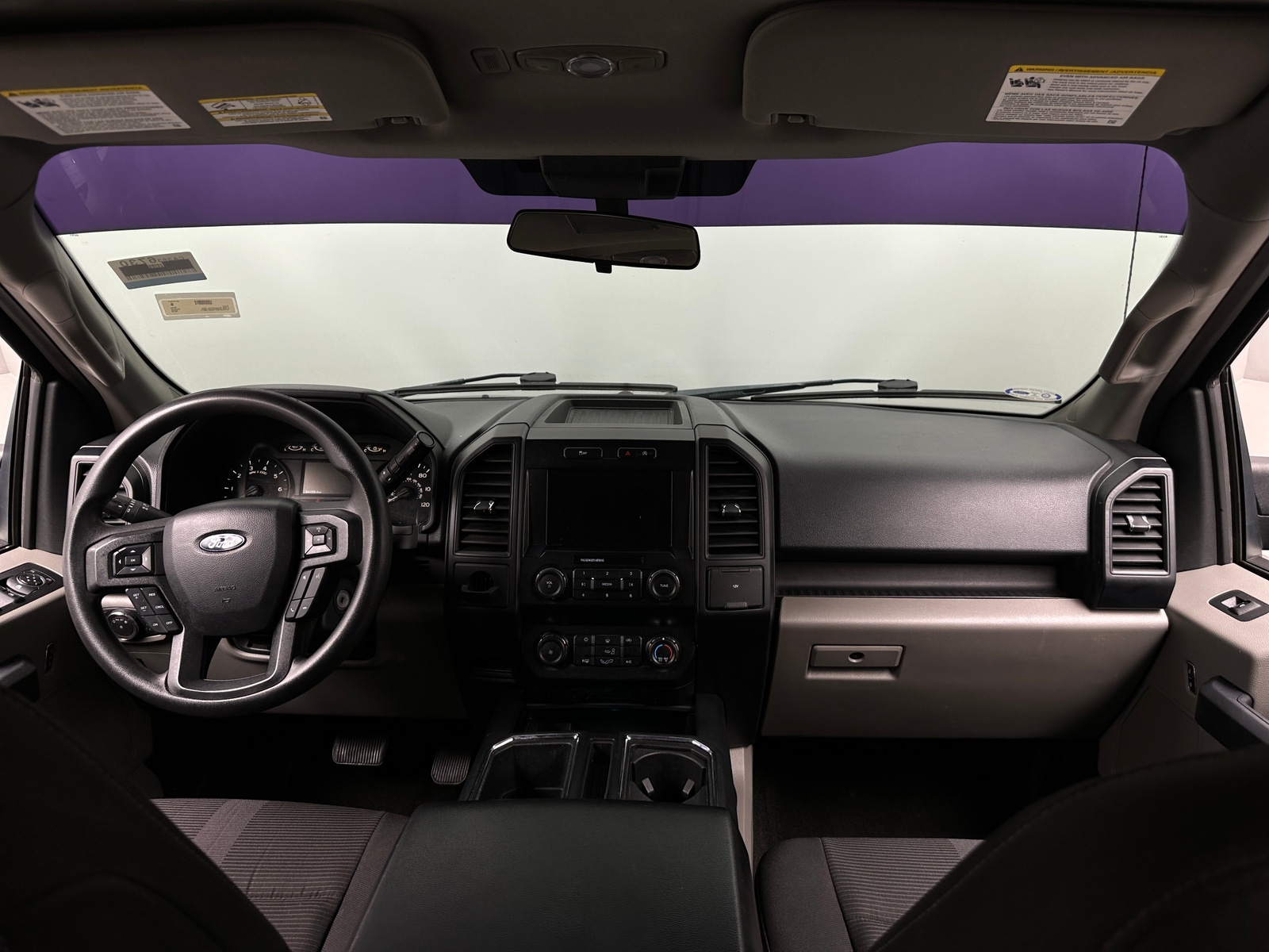 Thumbnail: 2019 Ford Econoline - 3