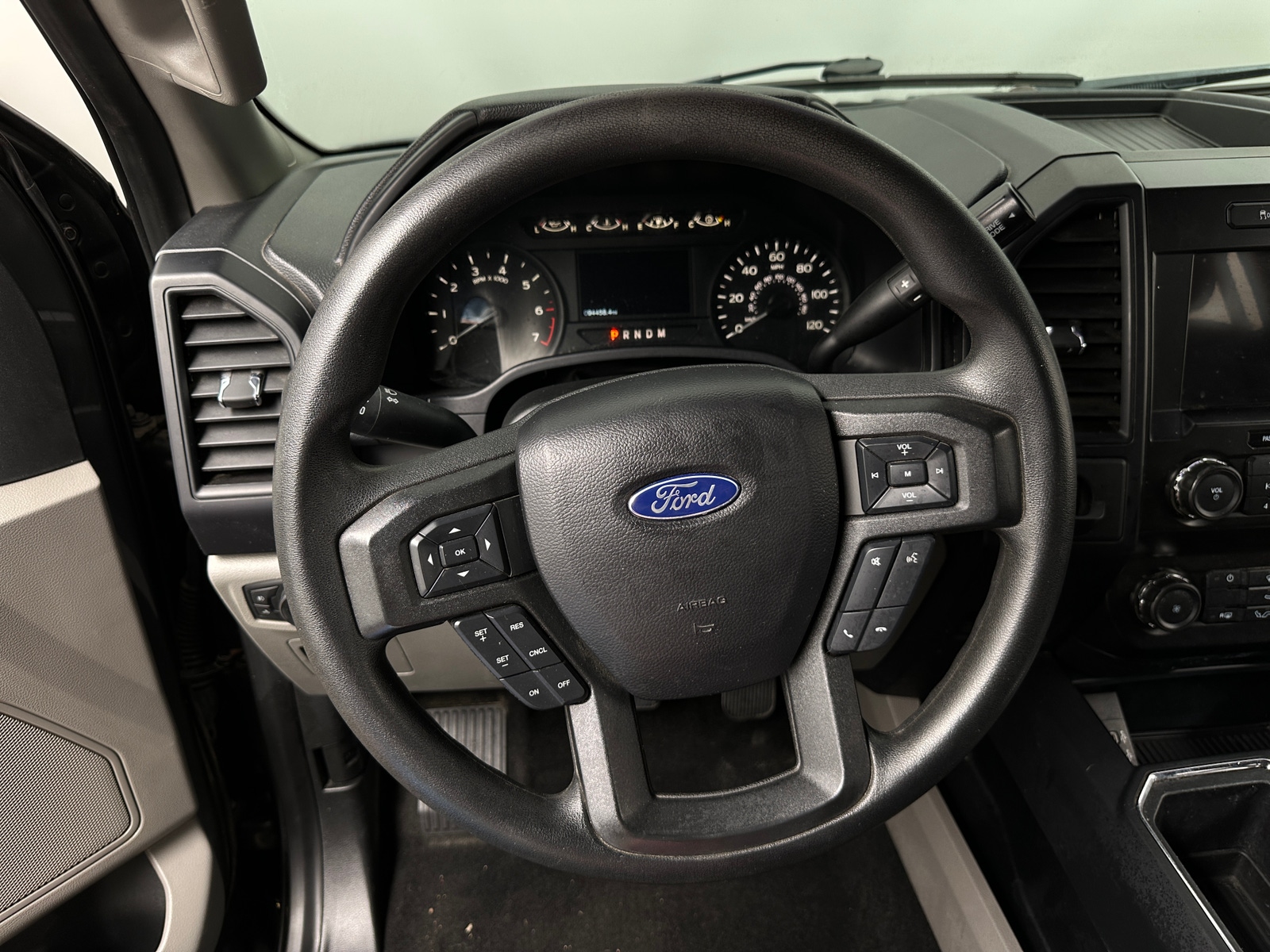 Thumbnail: 2019 Ford Econoline - 5