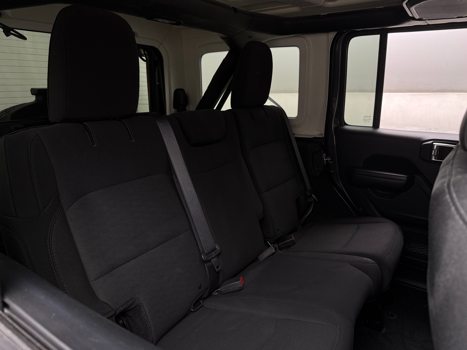 Thumbnail: 2018 Jeep Wrangler - 6