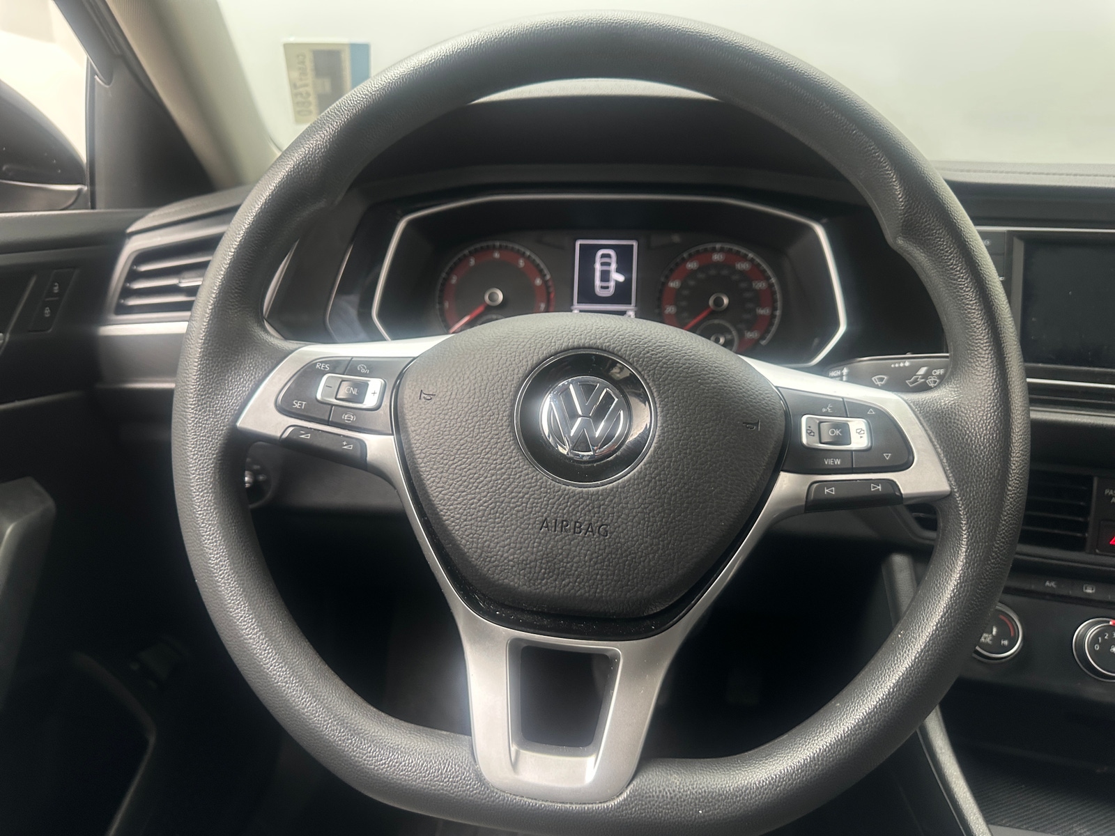 Thumbnail: 2021 Volkswagen Jetta - 5