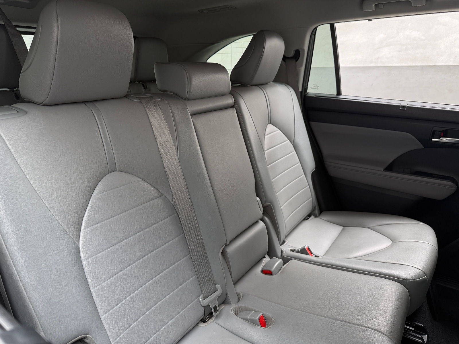 Thumbnail: 2020 Toyota Highlander - 5