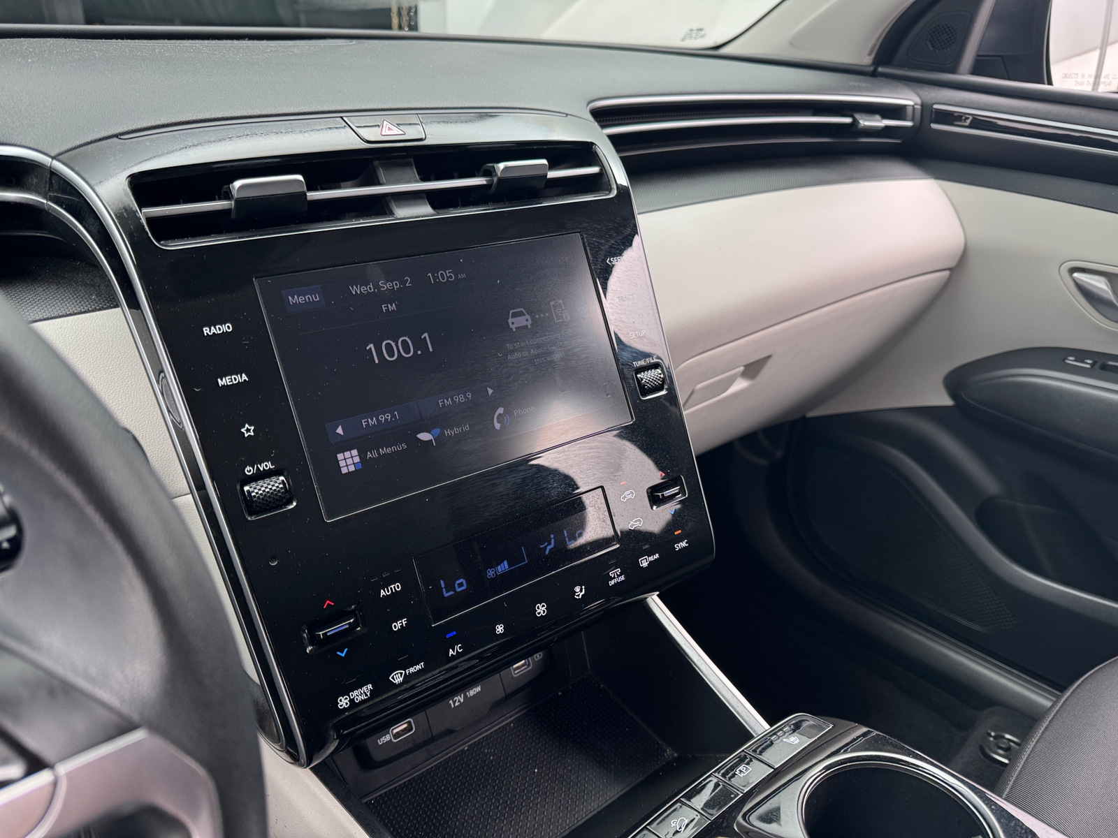 Thumbnail: 2022 Hyundai Tucson - 4