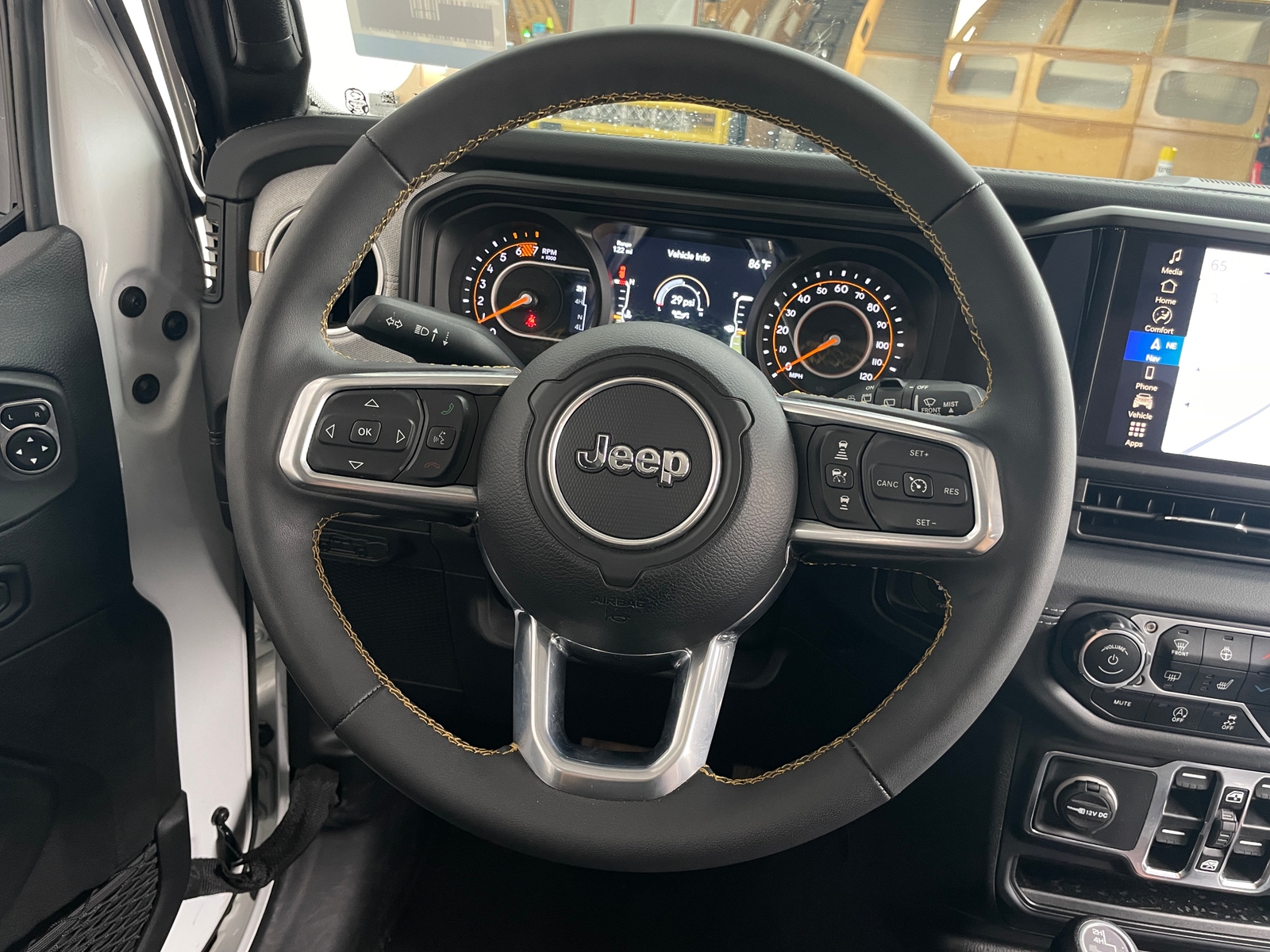 Thumbnail: 2024 Jeep Wrangler - 5