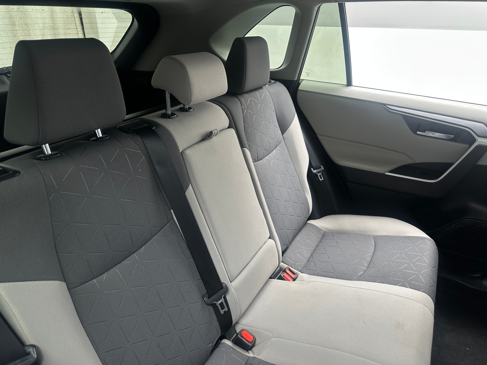 Thumbnail: 2020 Toyota RAV4 - 6