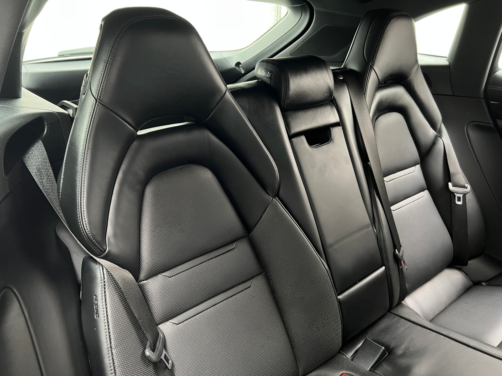 Thumbnail: 2018 Porsche Panamera - 6