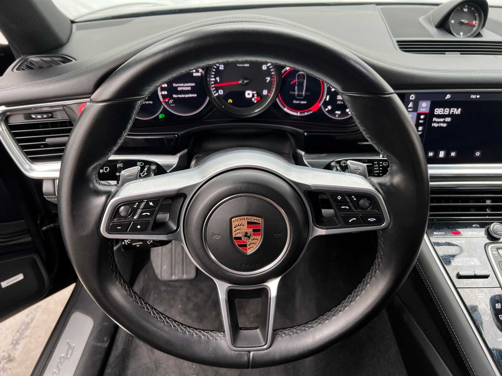 Thumbnail: 2018 Porsche Panamera - 5