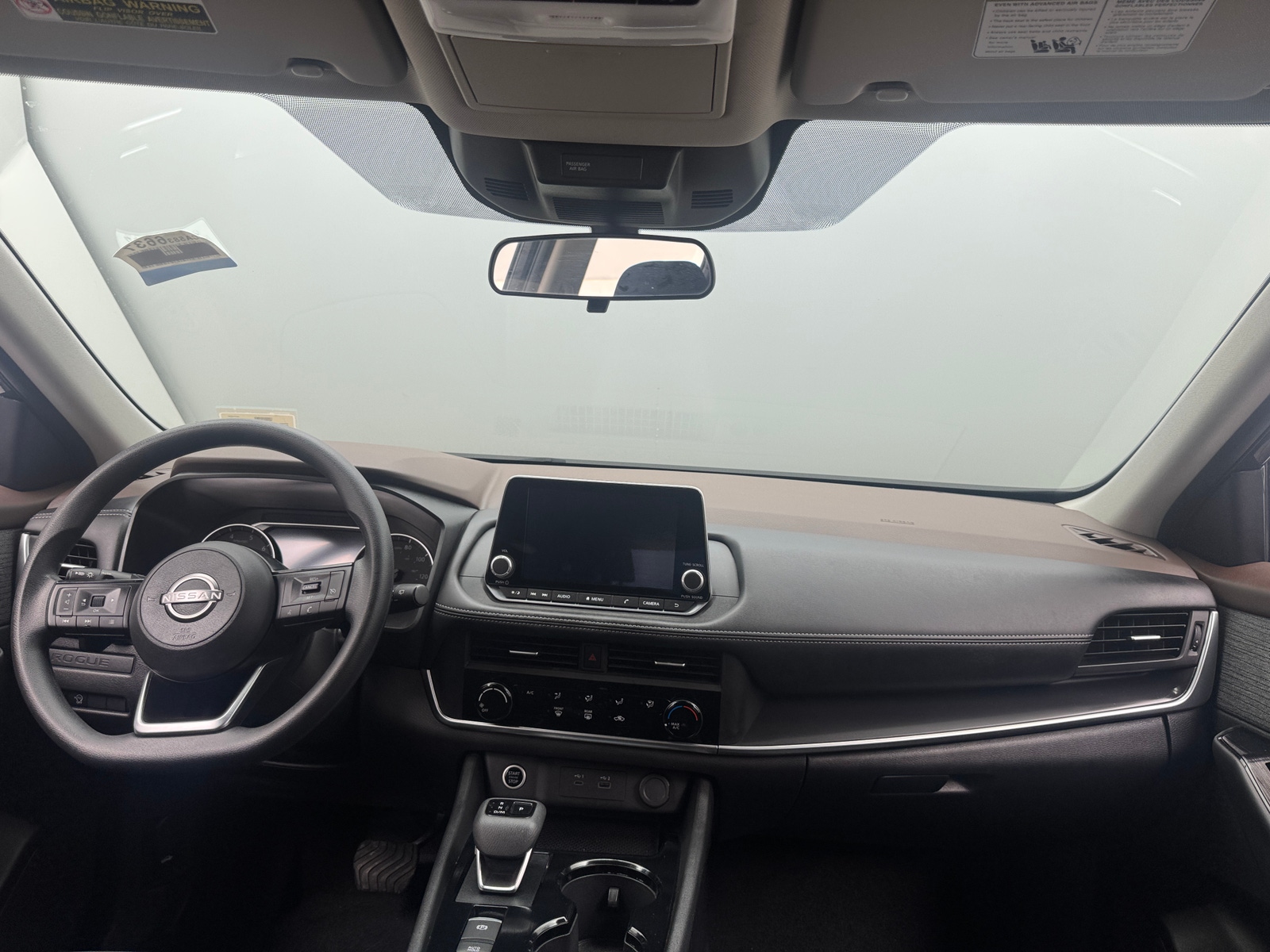 Thumbnail: 2023 Nissan Rogue - 3