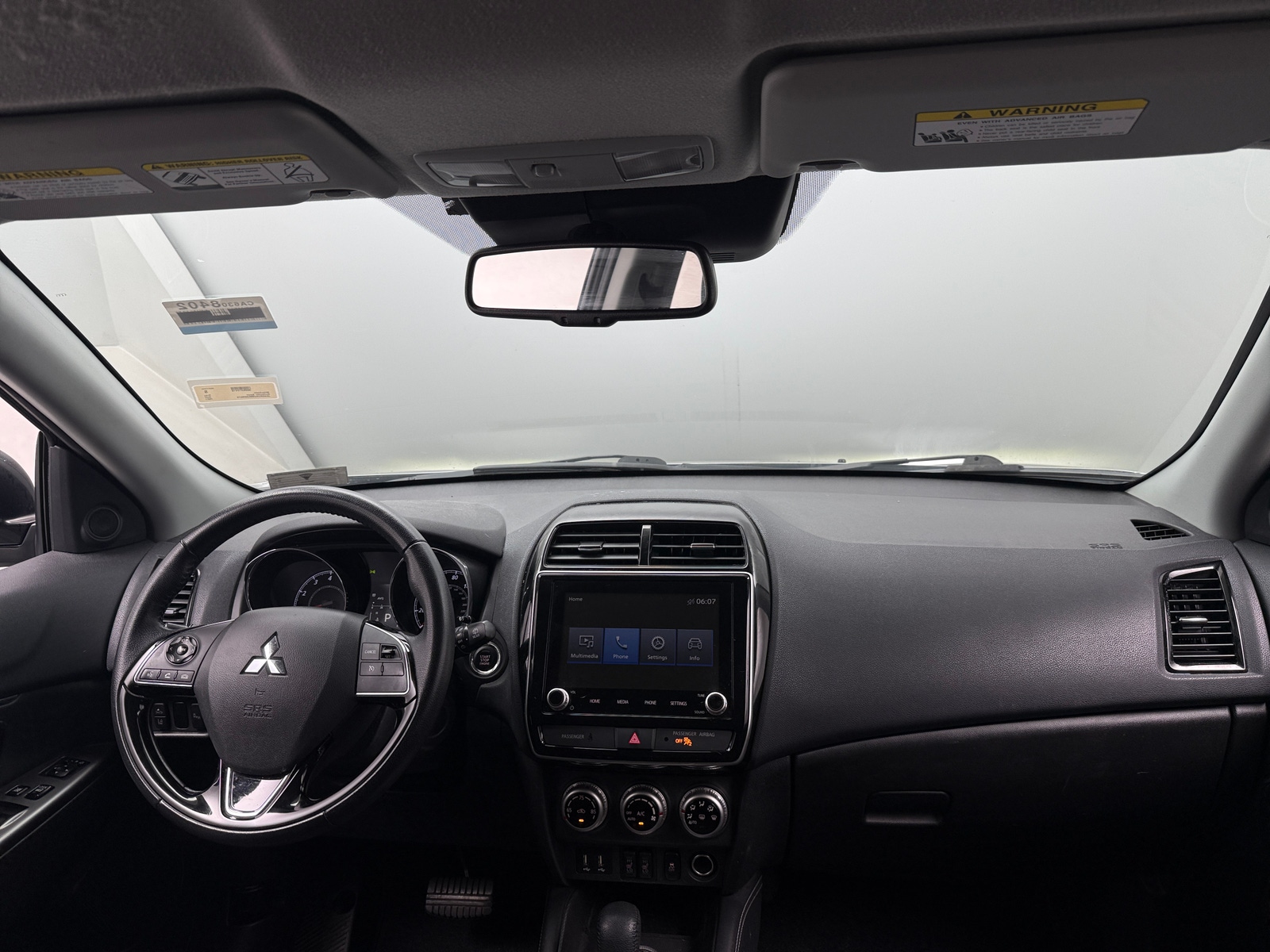 Thumbnail: 2021 Mitsubishi Outlander Sport - 3