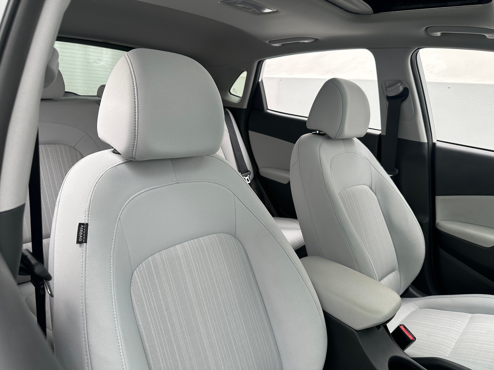 Thumbnail: 2023 Hyundai Kona - 2