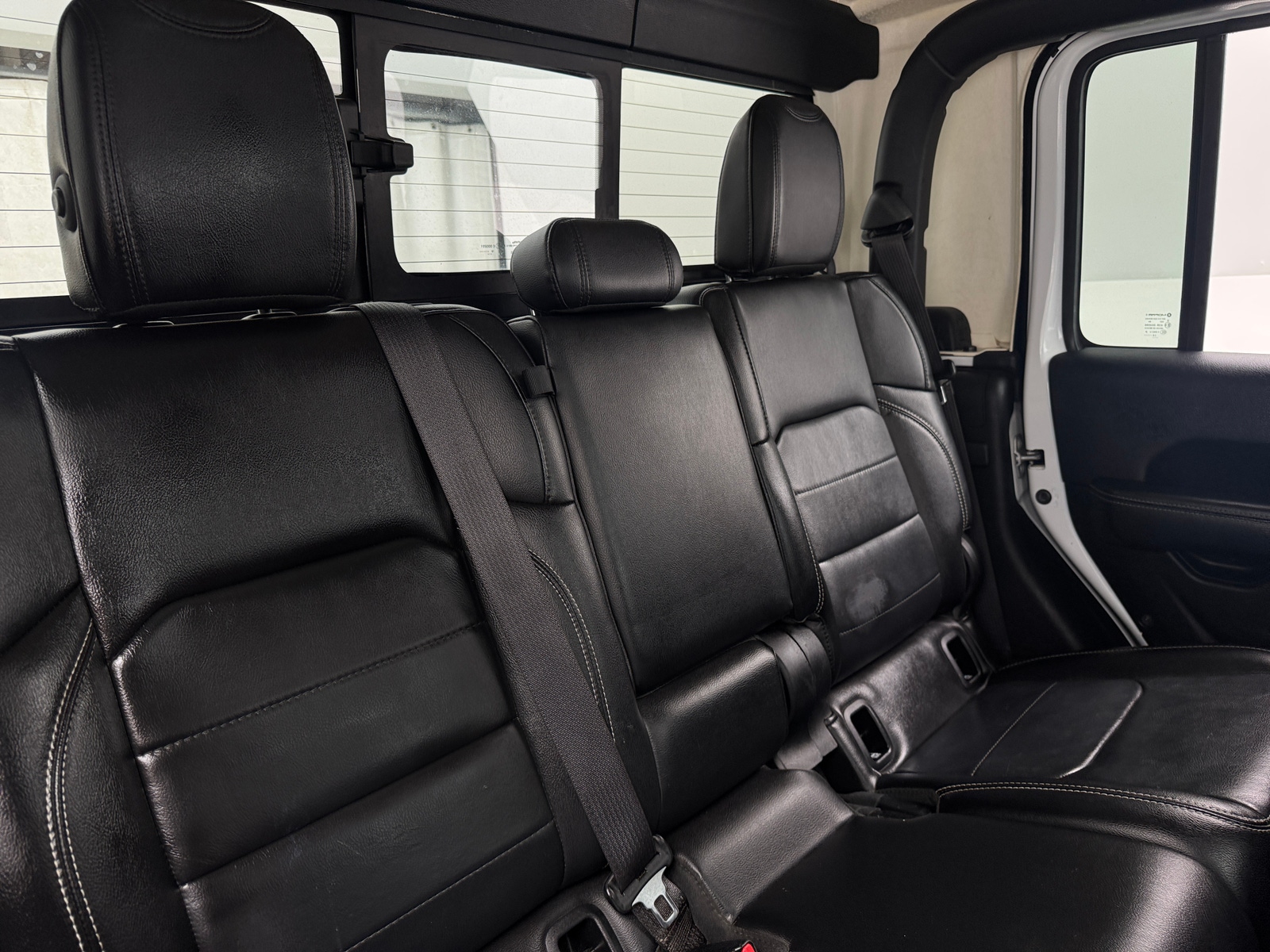 Thumbnail: 2020 Jeep Gladiator - 5