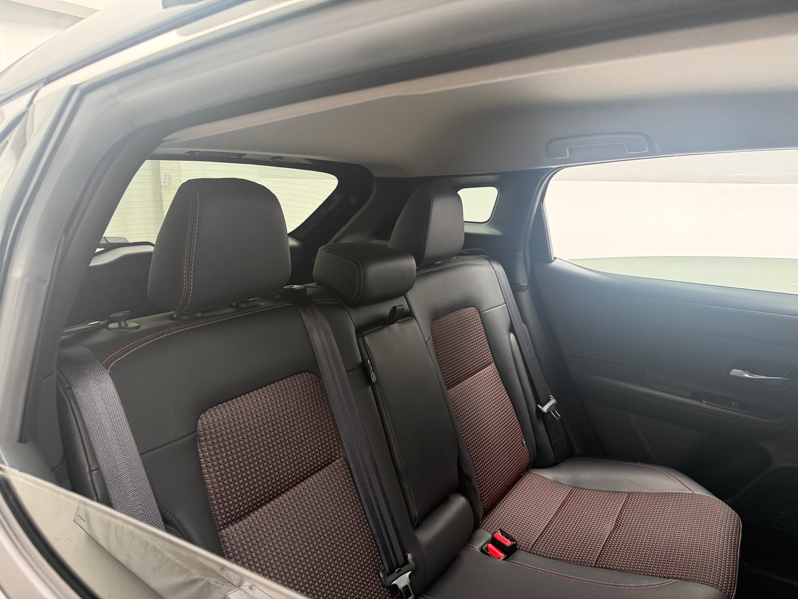 Thumbnail: 2025 Nissan Kicks - 5