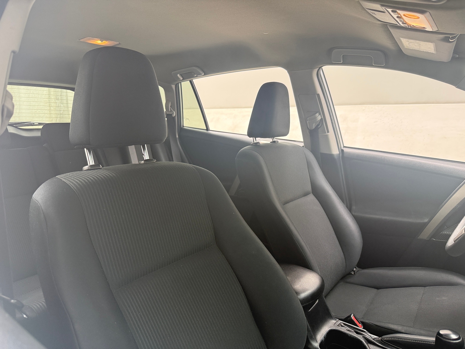 Thumbnail: 2015 Toyota RAV4 - 2