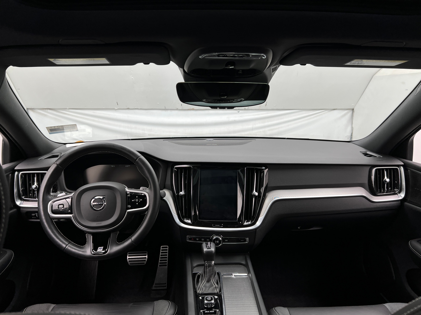 Thumbnail: 2019 Volvo S60 - 2