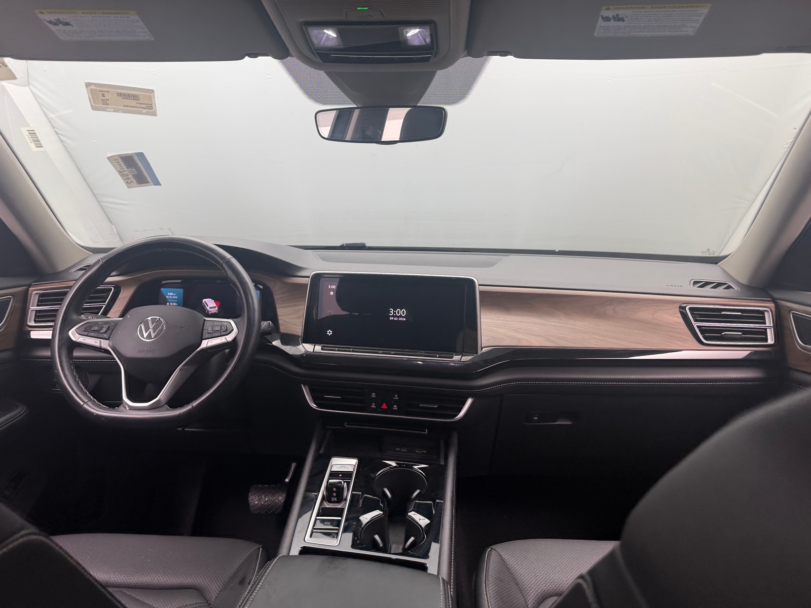 Thumbnail: 2025 Volkswagen Atlas - 3