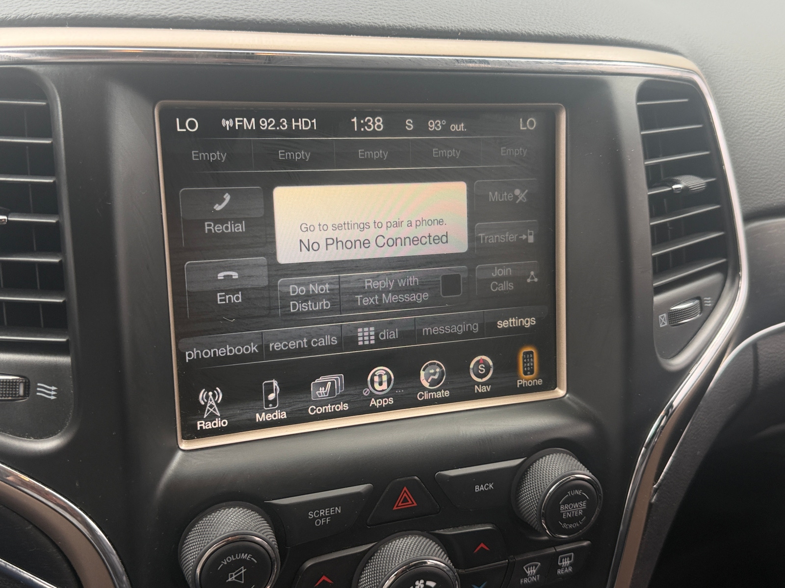 Thumbnail: 2015 Jeep Grand Cherokee - 3