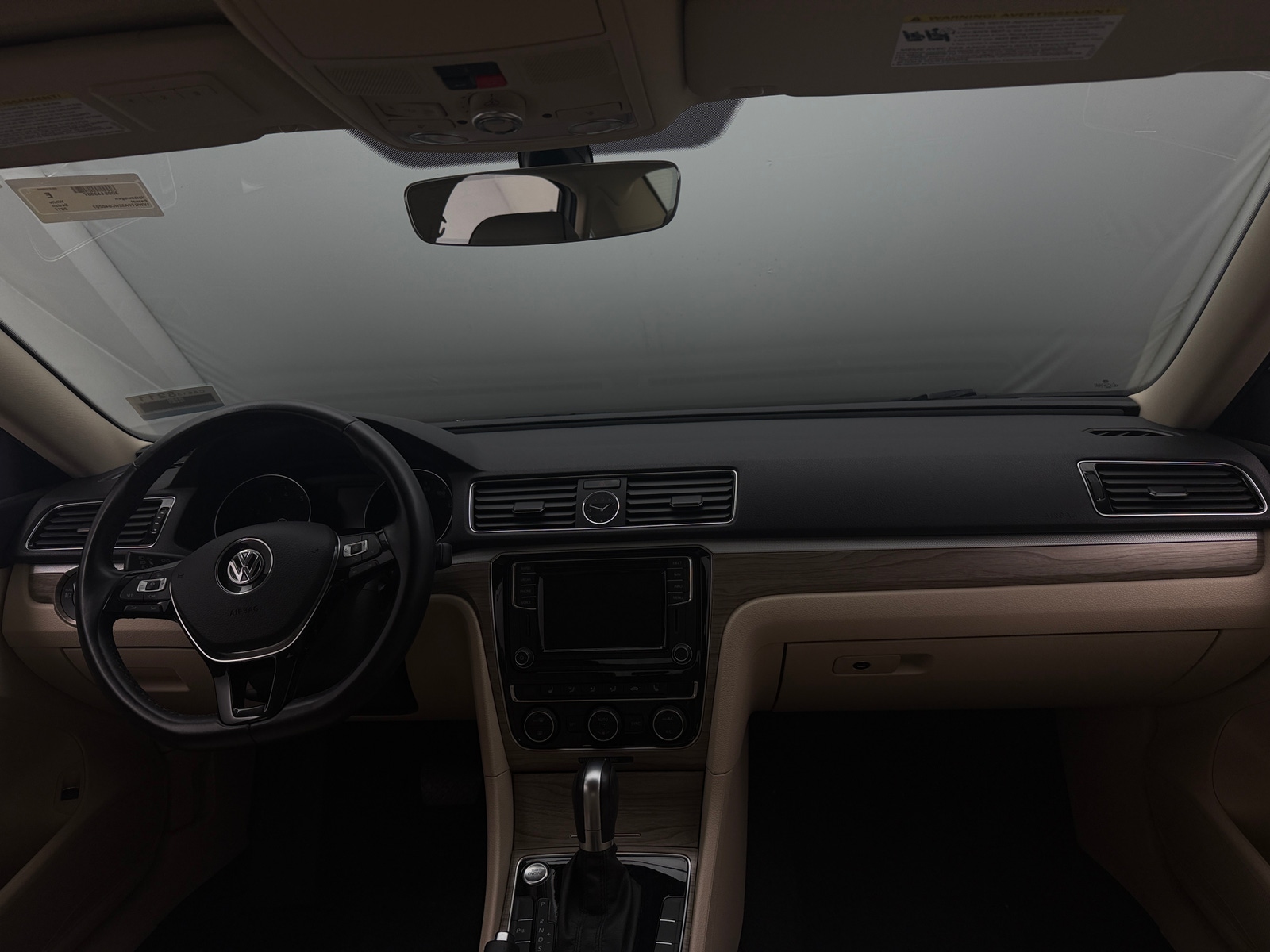 Thumbnail: 2017 Volkswagen Passat - 3
