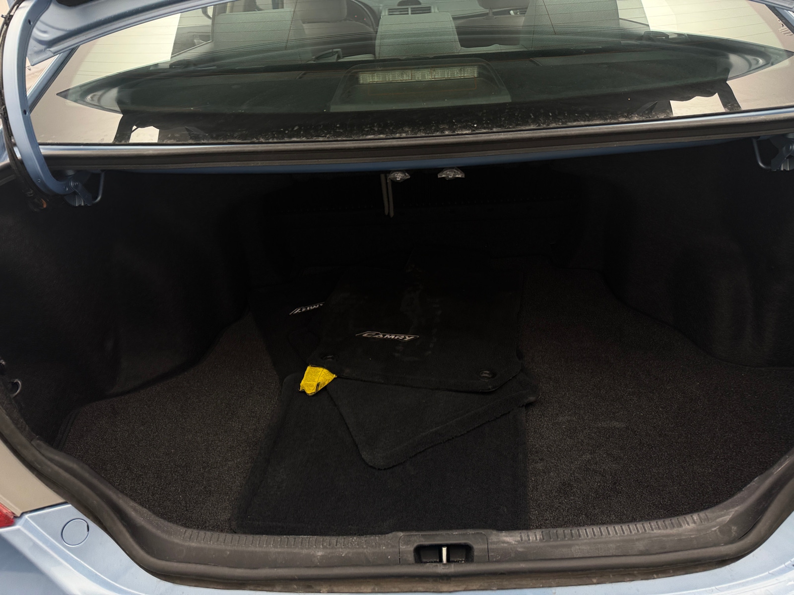 Thumbnail: 2012 Toyota Camry - 7