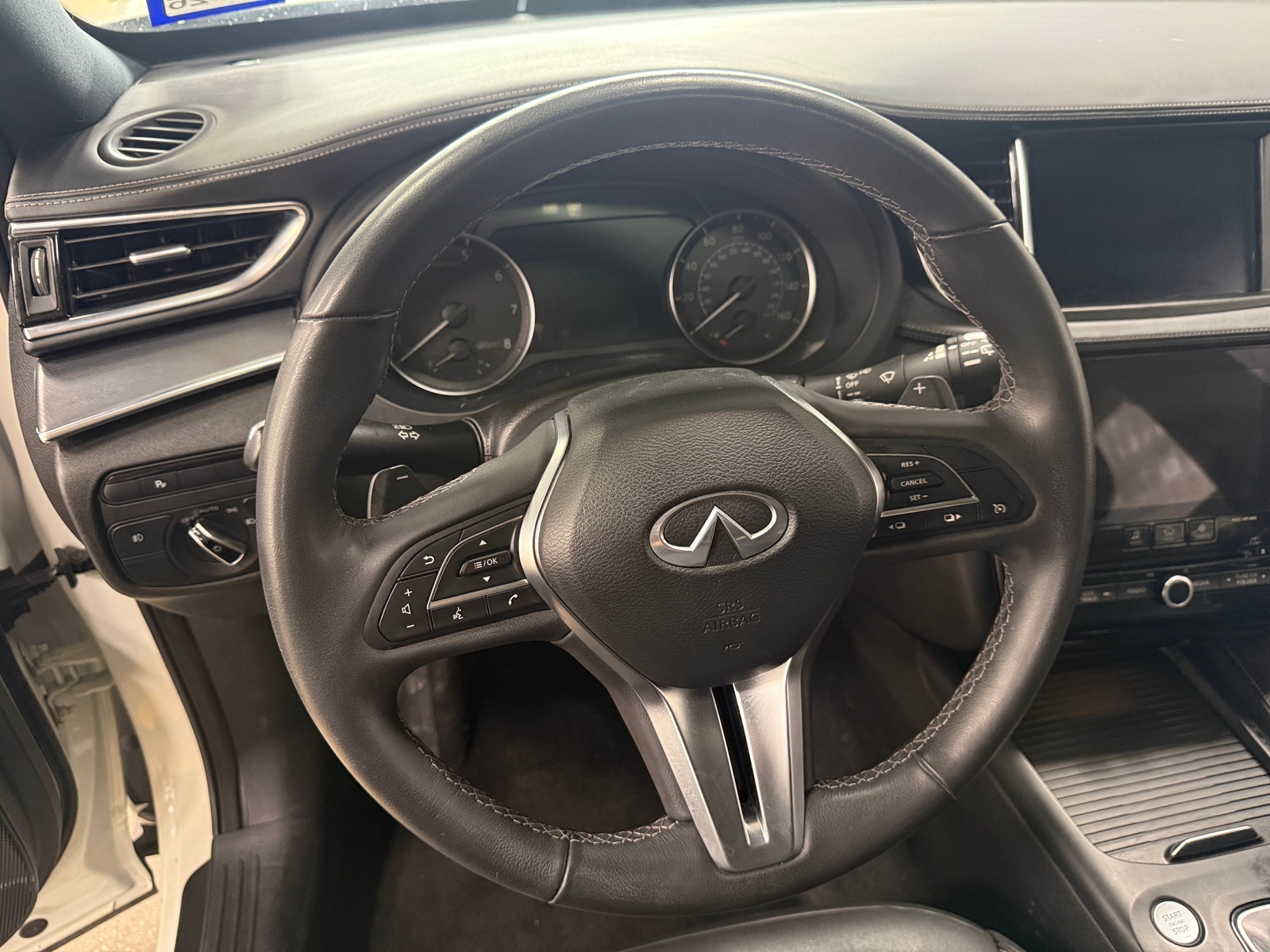 Thumbnail: 2022 INFINITI QX55 - 4