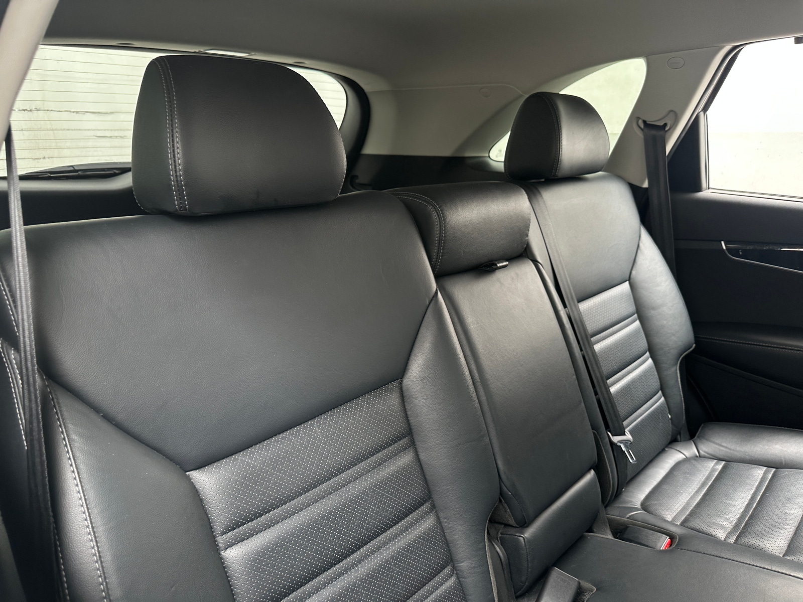 Thumbnail: 2017 Kia Sorento - 5