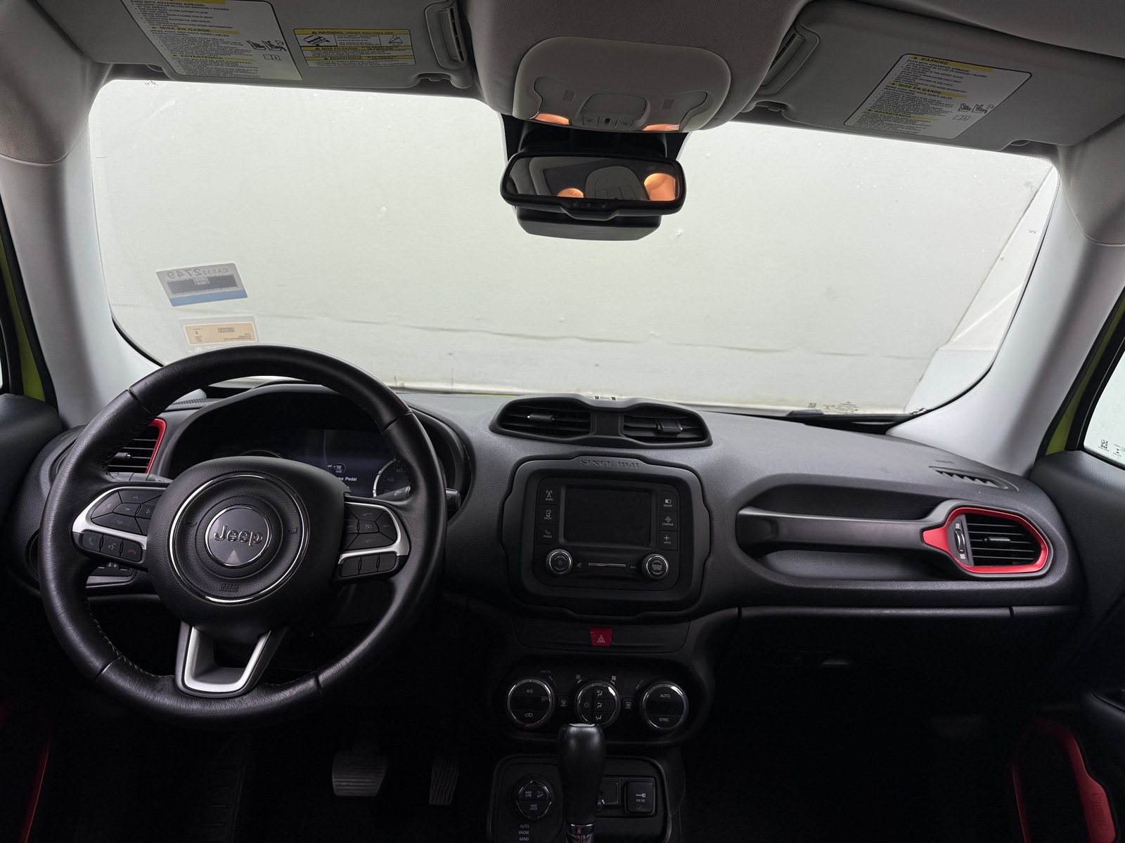 Thumbnail: 2017 Jeep Renegade - 3