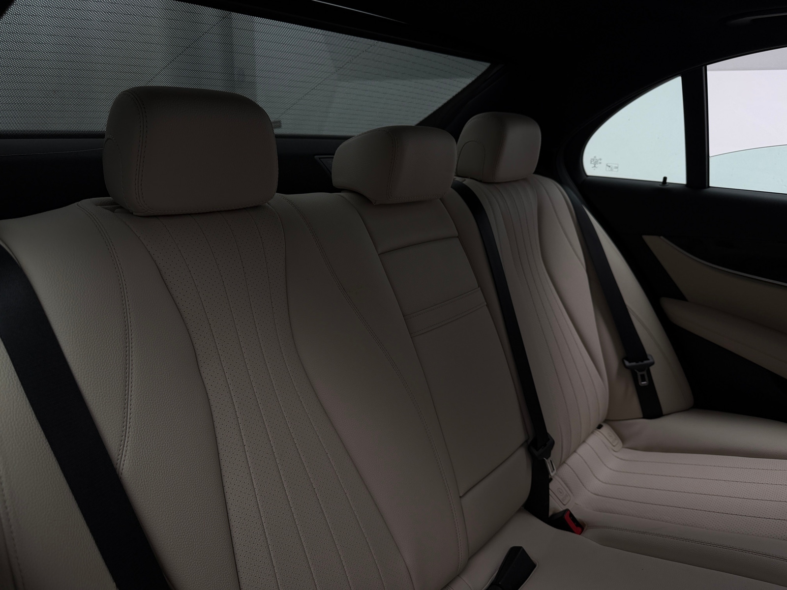Thumbnail: 2019 Mercedes-Benz E-Class - 5