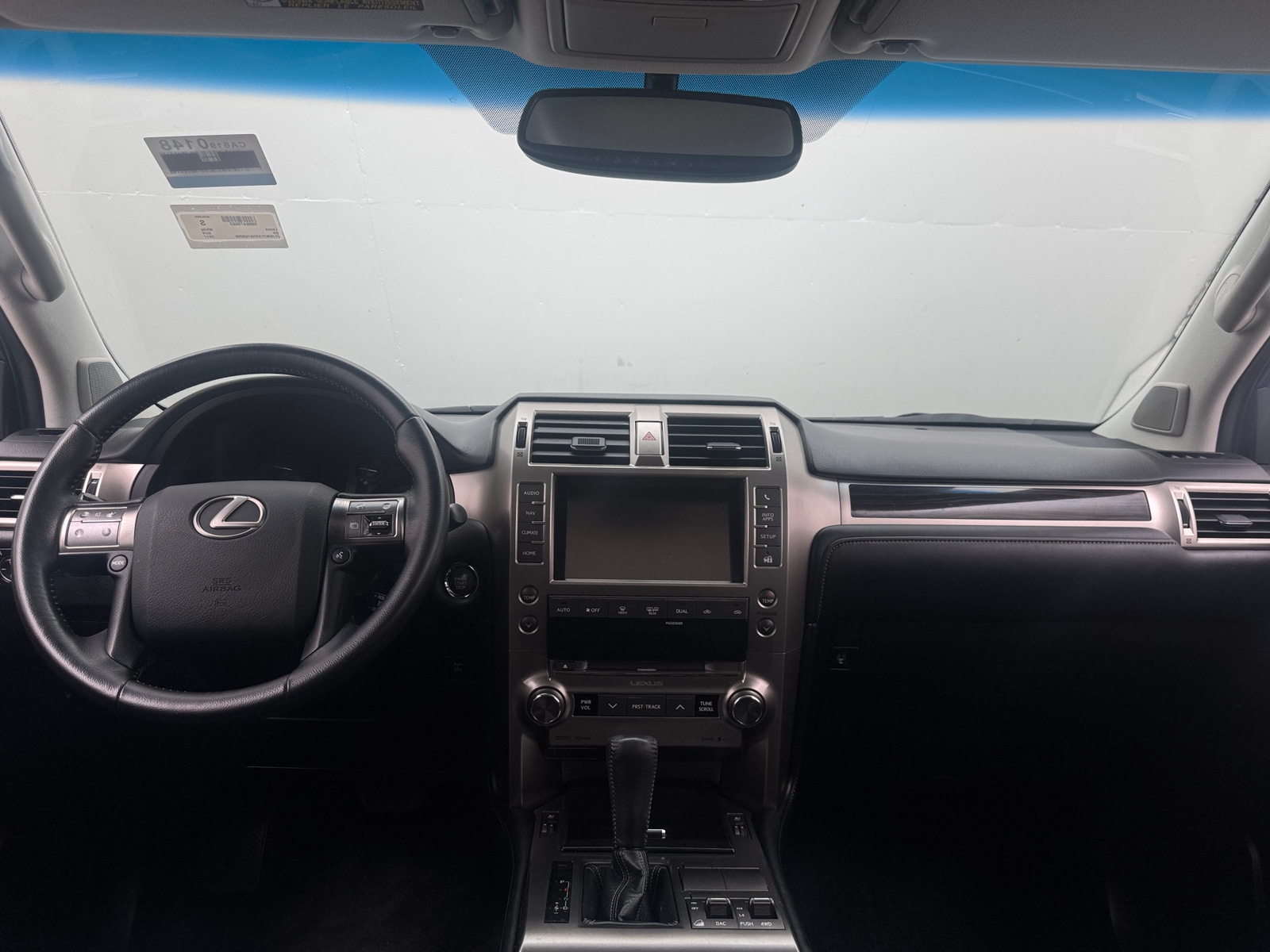 Thumbnail: 2017 Lexus GX - 3