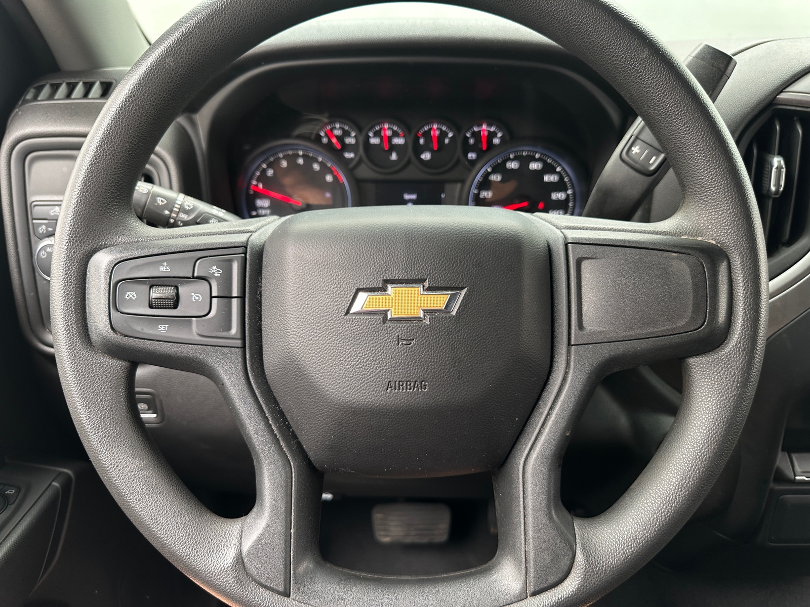 Thumbnail: 2022 Chevrolet Silverado 1500 - 5