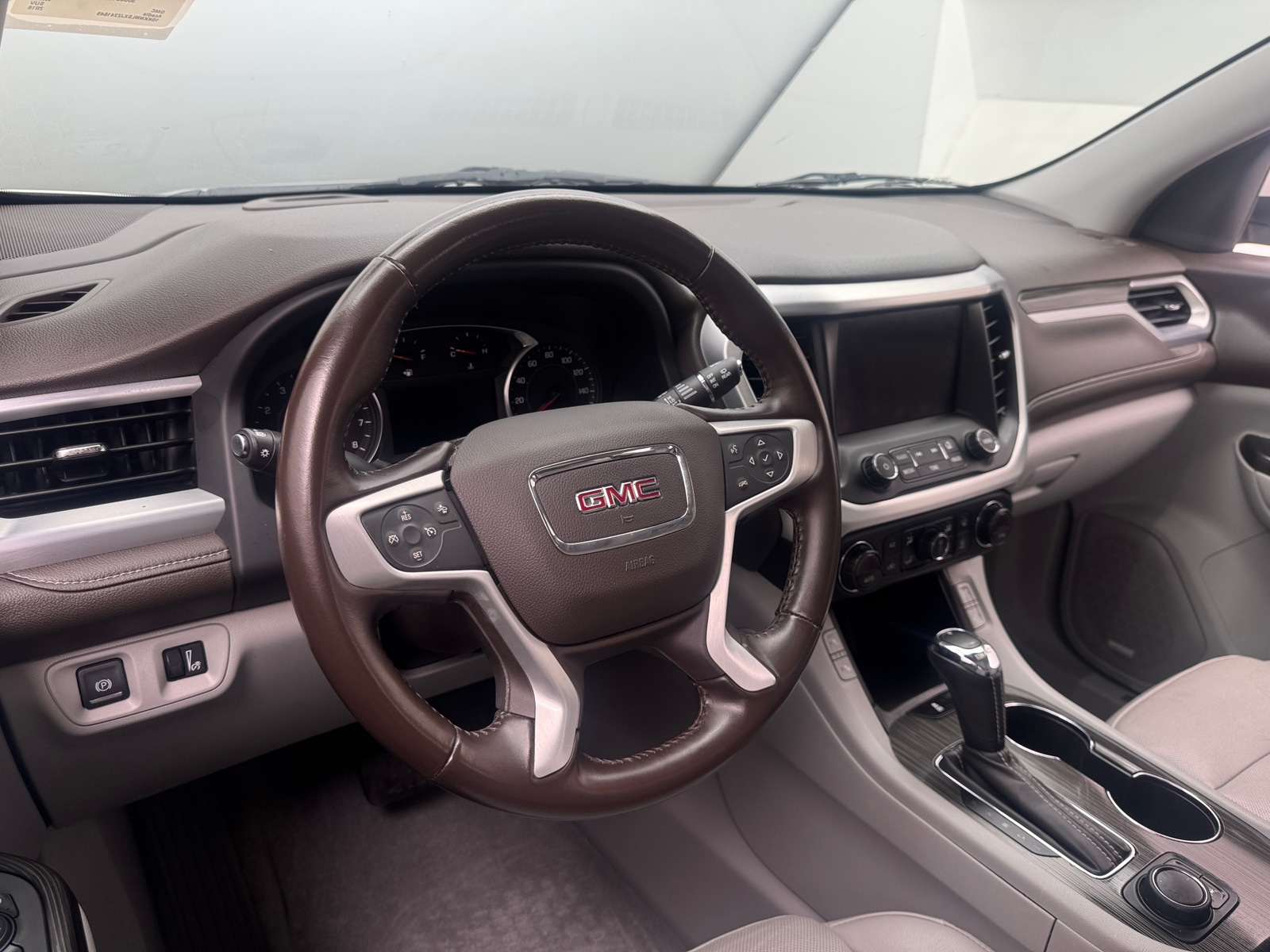 Thumbnail: 2018 GMC Acadia - 4