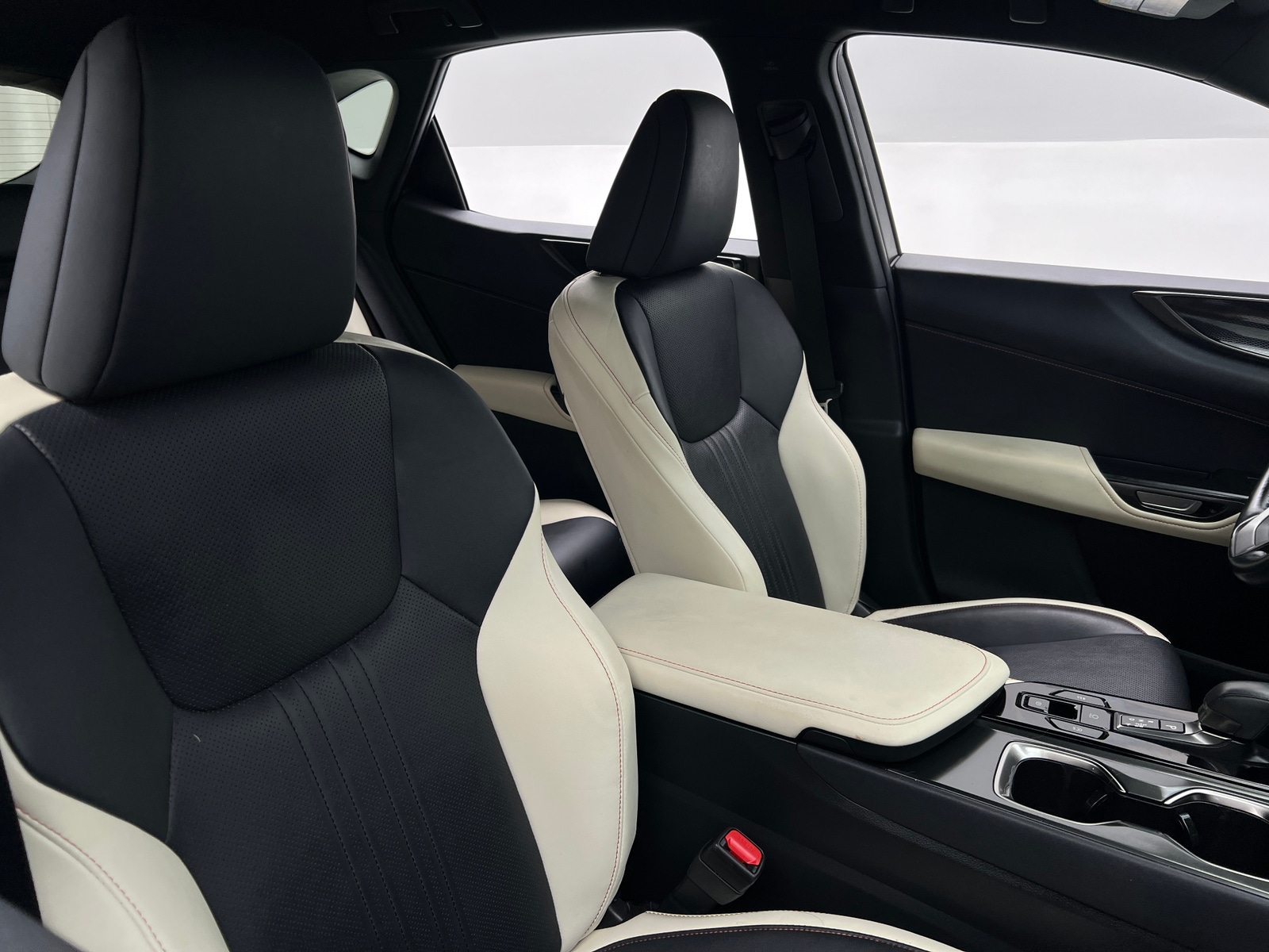 Thumbnail: 2022 Lexus NX - 2