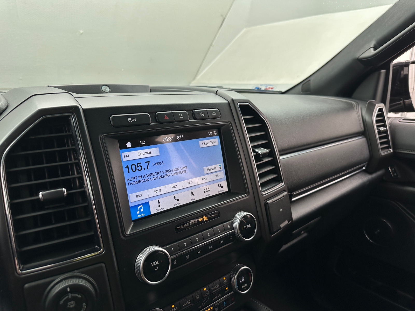 Thumbnail: 2019 Ford Expedition - 3