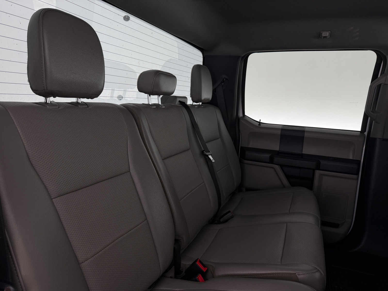Thumbnail: 2022 Ford Econoline - 6