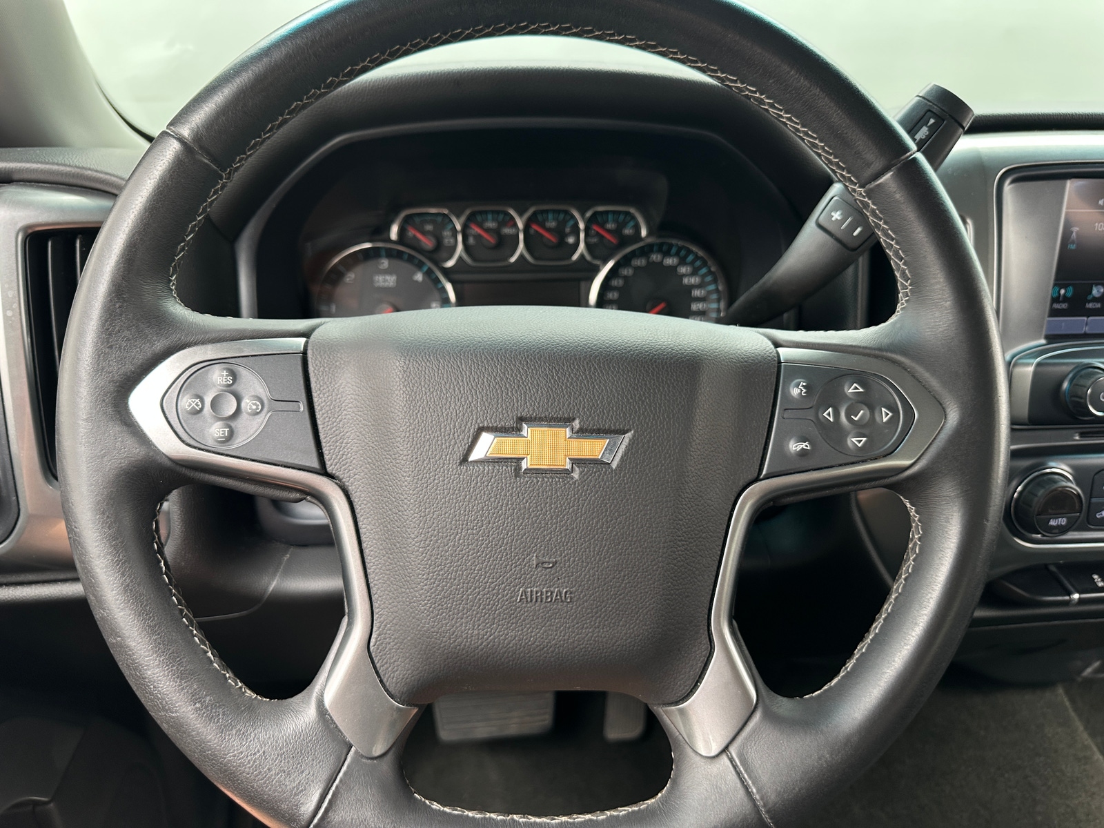 Thumbnail: 2017 Chevrolet Silverado 1500 - 5