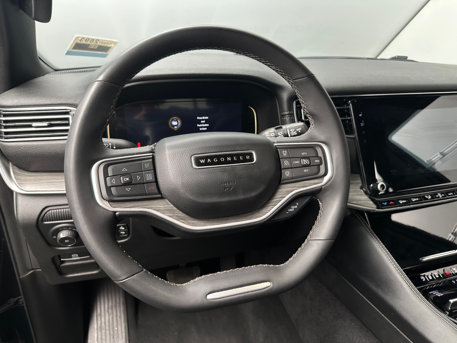 Thumbnail: 2024 Jeep Wagoneer - 4